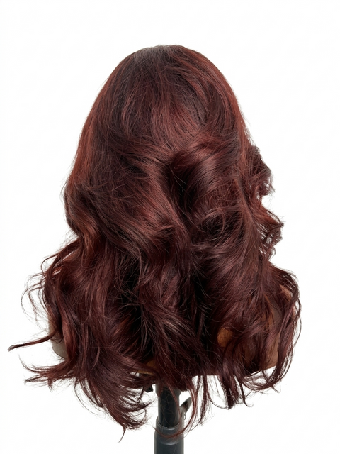 16" Cranberry Peruca (Ships in 7 Business Days)