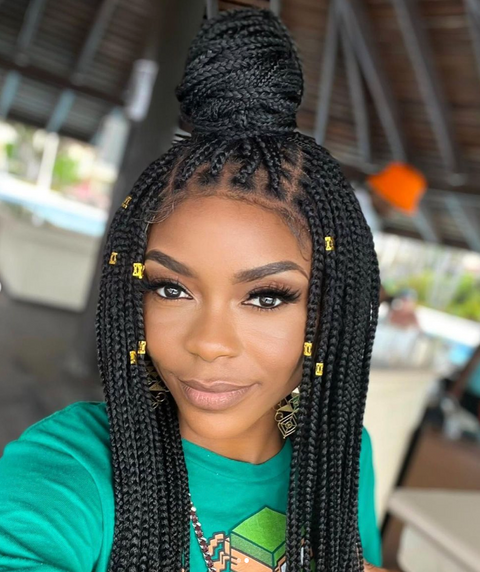 Knotless braids (Ships in 7 business days)